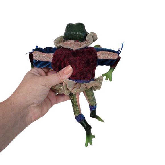 Vintage Frog Prince by Donna Stevens for Christmas Around The World - Picture 2 of 3